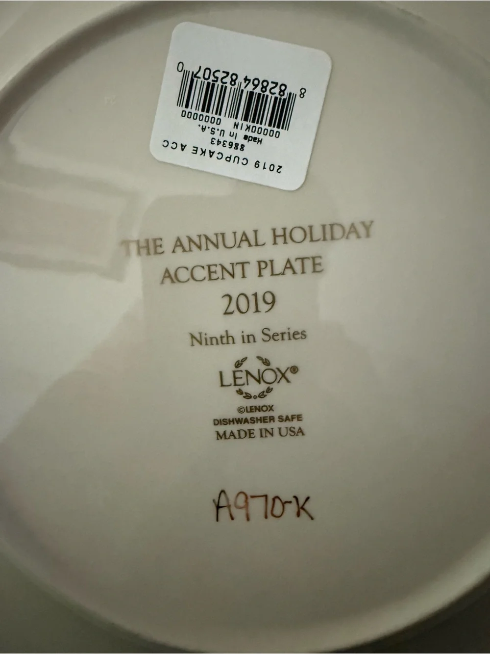 Lenox The Annual CHRISTMAS Holiday Cupcake Accent Plate 2019 9.5”